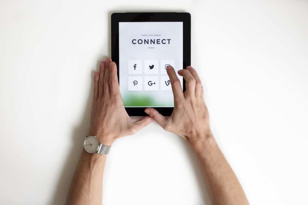 5 Reasons Why Social Media Is a Must-Have for Small and Medium Sized Businesses